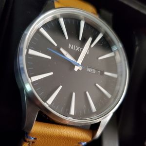 Nixon Sentry 42mm Watch